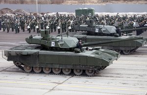 T-14 während des Vorübens im Jahr 2017 für die Parade zum Sieg über Hiter-Deutschland. (Foto: Vitaly V. Kuzmin, CC BY-SA 3.0)