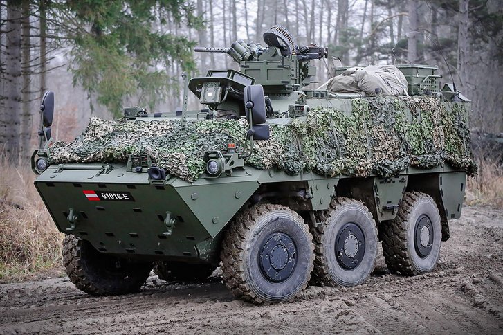 Die vorhandene Flotte der Mannschaftstransportpanzer "Pandur" wird erweitert und ausgebaut. (Foto: Bundesheer/Kurt Kreibich)