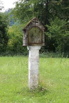 Dieser Bildstock im Wiesenbachtal erinnert an einen deutschen Soldaten, der dort fiel. (Foto: RedTD/Keusch)