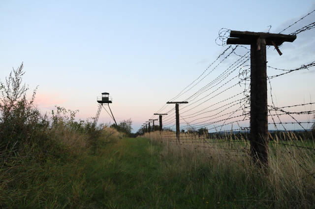 Reste des Eisernen Vorhangs bei Cizov. (Foto: RedTD/Gerold Keusch)
