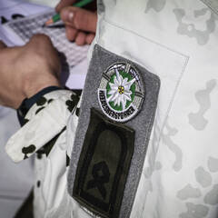 Jedes Team besteht aus acht Gebirgssoldaten, von denen einer eine Qualifikation zum Führen im Hochgebirge besitzen muss. (Foto: Bundesheer/Michael Kerschat)