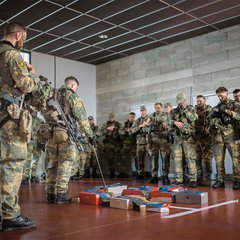 Kommandanten müssen ihre Befehle erst umsetzen und danach an ihre Unterführer weitergeben. (Foto: Bundesheer/Paul Kulec)