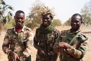 Professionelles Auftreten und ein respektvoller Umgang der Instruktoren werden von den malischen Soldaten geschätzt. (Foto: Bundesheer/Gunter Pusch)