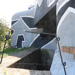 Die Grube war ein zusätzliches Hindernis, in dem auch die abgefeuerten Kartuschen und Patronenhülsen gesammelt werden sollten. (Foto: RedTD/Gerold Keusch)