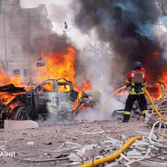 Schäden russischer Bombenangriffe im April 2025 in Sumy (Foto: DSNS.gov.ua; CC BY-SA 4.0)