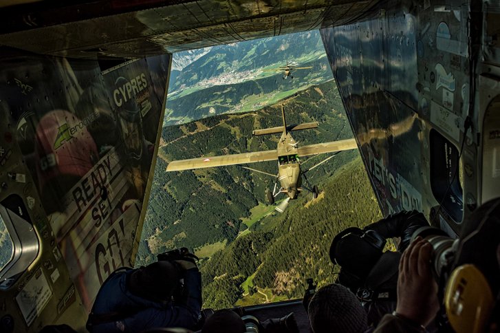 Die "Air to Air"-Fotografie produziert Bilder aus einer ungewohnten Perspektive. (Foto: Bundesheer)