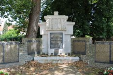 Das Kriegerdenkmal in Wilhelmsburg im Jahr 2018. (Foto: RedTD/Keusch)