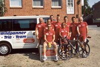 Luis und sein Betreuerteam vor dem Wettkampf. (Foto: HBF/Lechner)