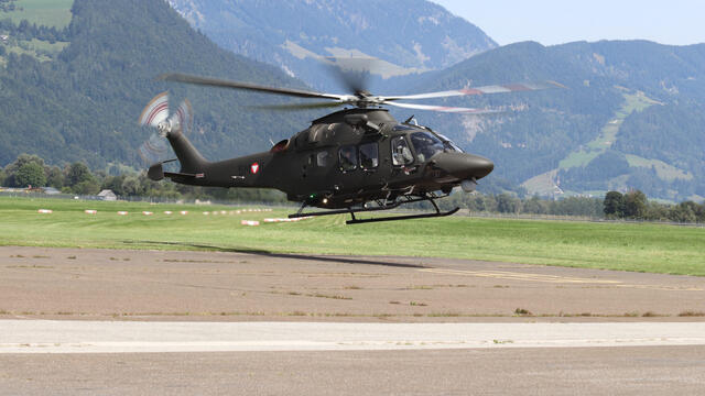 AW169 bei der Landung
