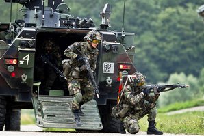 Gepanzerte Einheiten bleiben weiterhin das militärische Rückgrat der Schweizer Armee. (Foto: Mediathek VBS)