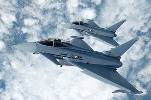 Der Eurofighter ist nicht nur ein hochmoderner Kampfjet, sondern seit seiner Beschaffung ein politisches Thema. (Foto: Bundesheer/Zinner) 