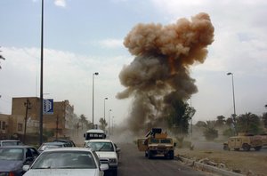 Explosion einer Autobombe im Irak. (Foto: U.S. Army, SPC Ronald Shaw Jr.)