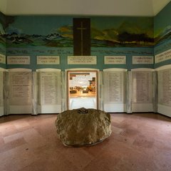 Das Sacrario, die Weihehalle, im Museum erinnert an die gefallenen Alpini. (Foto: Museo Nazionale Storico degli Alpini)