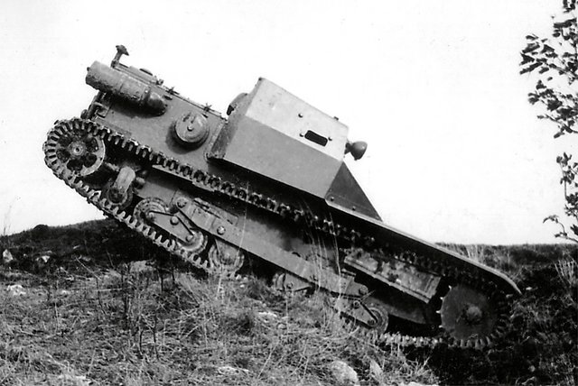 CV33/35 im Gelände. (Foto: Archiv URRISK)