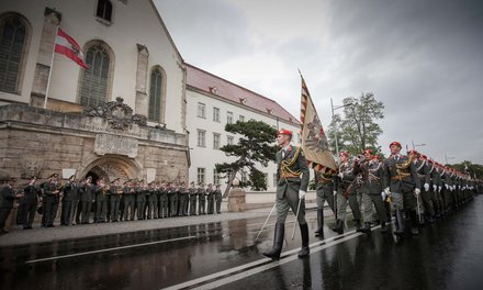 Ausmusterung von Leutnanten an der Theresianischen Militärakademie in Wiener Neustadt. (Foto: ÖBH/Lechner)