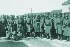 Abmarsch des I. Bataillons AJR Nr. 9 aus Ried im Innkreis. Leutnant Huber kämpfte mit seinem Zug in Holzleithen. (Foto: Archiv Rauchenbichler)