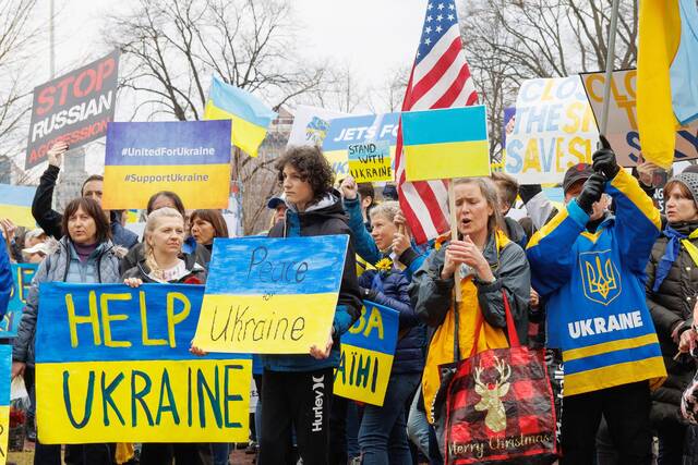 Demonstration in den USA zur Unterstützung der Ukraine und als Protest gegen den Angriff Russlands. (Foto: Zach Rudisin; CC BY-SA 4.0)