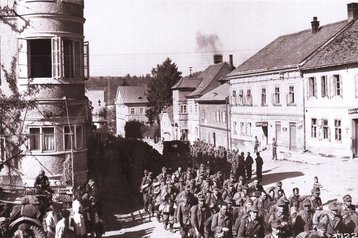 Deutsche Kriegsgefangene in Gallneukirchen bei Linz. (Foto: U.S. Army/Archiv Mayrhofer)