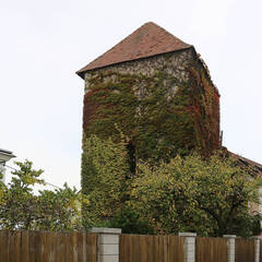 Der Pfaffenturm im Südwesten der ehemaligen Stadtbefestigung in der heutigen Pfarrgasse. (Foto: RedTD/Gerold Keusch)
