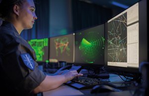 Ein Arbeitsplatz der Cyber-Kräfte in der Stift-Kaserne in Wien. (Foto: Bundesheer/Paul Kulec)