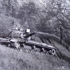 Ein Kampfpanzer M60 während einer Übung in der Zeit des Kalten Krieges. (Foto: Archiv Truppendienst)