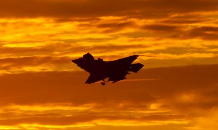 (Foto: U.S. Navy)