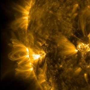 Weltraumwetter, wie Sonnenstürme, können Navigationssysteme stören und temporär ausfallen lassen. (Foto: NASA/Solar Dynamics Observatory)