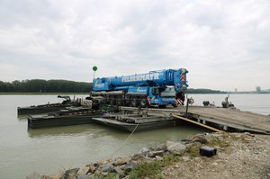 Besonderes Testgewicht: 400-Metertonnen-Kranwagen mit einem Gewicht von etwa 85 Tonnen. (Foto: RedTD/Gerold Keusch)