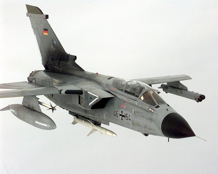 Deutscher Tornado-Kampfjet, der an der NATO Mission in Jugoslawien beteiligt war. (Foto: U.S. Air Force)
