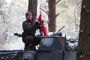 Ein lettischer Soldat auf "seiner" Panzerhaubitze M-109. (Foto: Bundesheer/Sascha Harold)