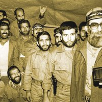 Ali Khamenei in Uniform während des Iran-Irak Krieges. (Foto: Alamy/gemeinfrei)