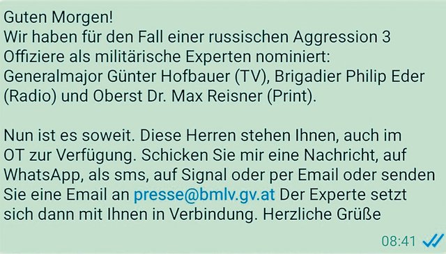 SMS an ausgewählte Journalisten durch Oberst Michael Bauer.