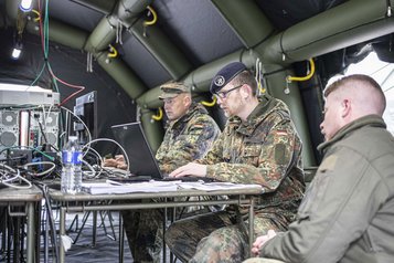 Gefechtsstand von innen. (Foto: Eurocorps)