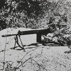 Nutze zufällig vorhandene Deckung aus. (Foto: TD 3/1963)