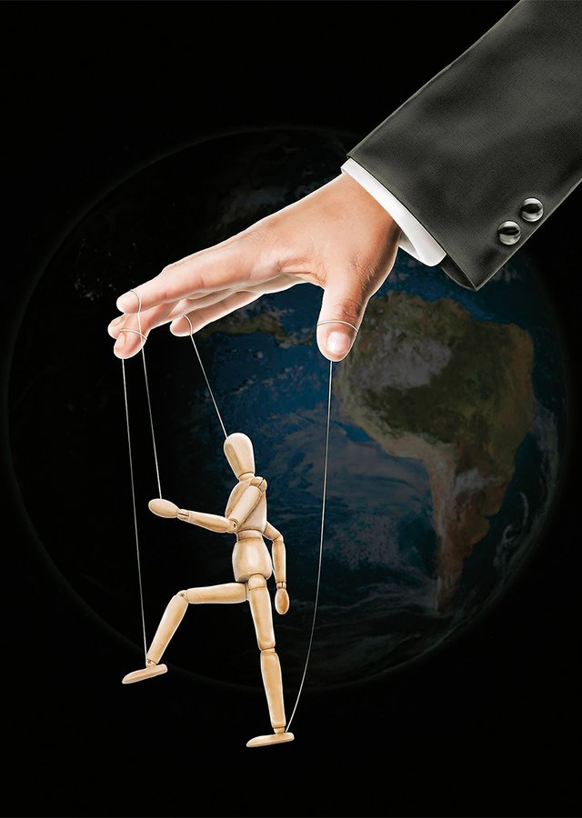 Oft ziehen unsichtbare Akteure die Fäden bei FIMI-Kampagnen. (Pixabay-KI-generiert, gemeinfrei)