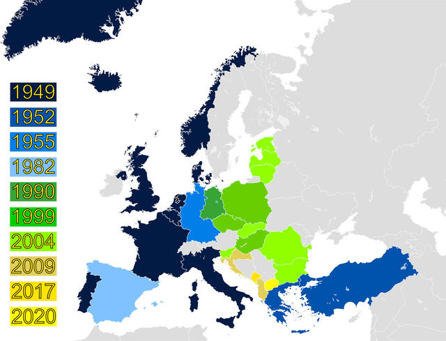 Die Entwicklung bzw. Erweiterung der NATO in Europa. (Foto: patrickneil; CC BY-SA 3.0)