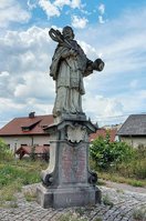 Denkmal zur Erinnerung an die Besetzung der Stadt während der Erbfolgekriege im Jahr 1741. (Foto: RedTD/Gerold Keusch)