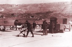 Betankung von MiG-21 Flugzeugen während einer Übung in Mostar. (Foto: Archiv Martinovic)