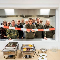 Die im April 2024 eröffnete Entwicklungsküche an der Heereslogistikschule dient der Erprobung und Weiterentwicklung neuer Rezepte, um die Verpflegung abwechslungsreicher und gesünder zu gestalten. (Bundesheer/Carina Karlovits)