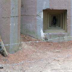 Schießscharte eines leichten Bunkers vom Modell 37 im Freilichtmuseum bei Slavonice. (Foto: RedTD/Gerold Keusch)