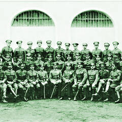 Kader des Schwadron 5 in der Grazer Reiterkaserne 1933. (Foto: Archiv Hausdorf) 