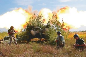 Artillerieeinheit der ukrainischen Streitkräfte im Feuerkampf. (Foto: Ministry of Defence of Ukraine)