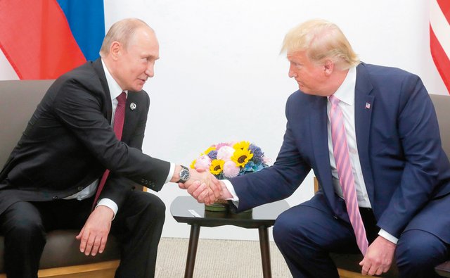Der russische Präsident Vladimir Putin (li.) und US-Präsident Donald Trump (re.) bei ihrem Treffen am 28. Juni 2019 beim G20-Gipfel in Osaka. (Foto: kremlin.ru; CC BY-SA 4.0)