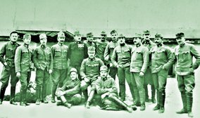 Stabsunteroffiziere des DR im Oktober 1917. (Foto: Archiv Hausdorf)