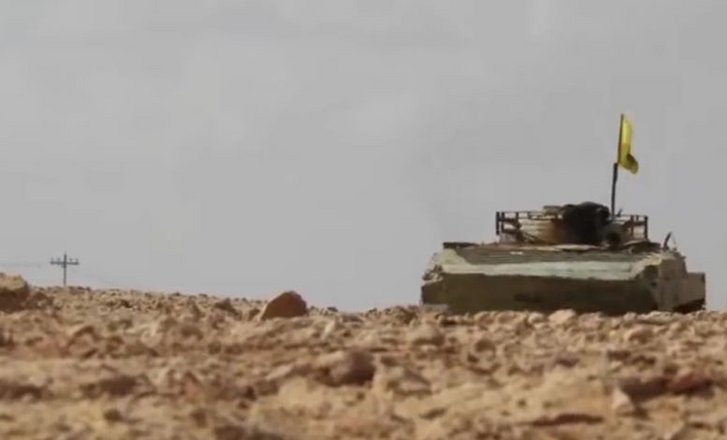 BMP-2-Schützenpanzer der Hisbollah/Libanon beim Vormarsch im Raum Dayr az-Zawr.  (Foto: Hisbollah-TV)