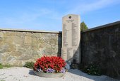 Kriegsgrab am Friedhof von St. Veit an der Gölsen. (Foto: RedTD/Keusch)