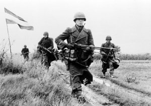 Eine Patrouille des Bundesheeres während der Ungarnkrise 1956. (Foto: Bundesheer)