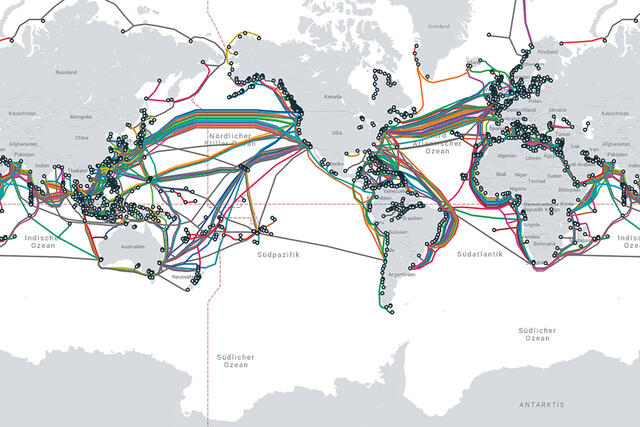 Gas- oder Datentransport in Betrieb ist. (Grafik: TeleGeography submarine cablemap, CC-BY-SA 4.0, gemeinfrei)