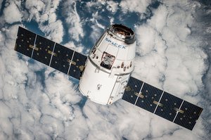 SpaceX ist mittlerweile der größte Satellitenbetreiber weltweit. Das Unternehmens stellt über 4.000 aktive Starlink-Satelliten (Stand Mai 2023) im Erdorbit bereit. (Foto: Official SpaceX Photos (CC BY-NC 2.0)