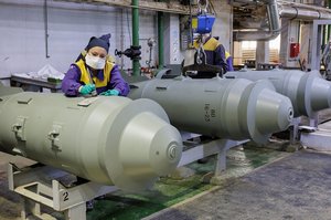 Produktion von Fliegerbomben in einer Rüstungsfabrik in der Region Nischni Nowgorod im Juni 2023. (Foto: Mil.ru; CC BY-SA 4.0)